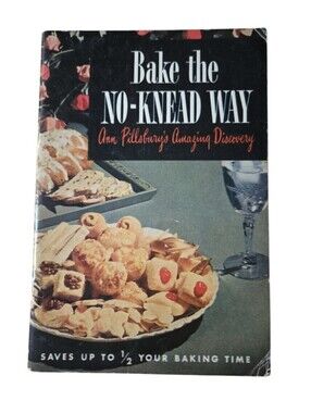 Vintage Color 1946 Pillsbury Bake the No-Knead Way Baking Guide Recipe Booklet